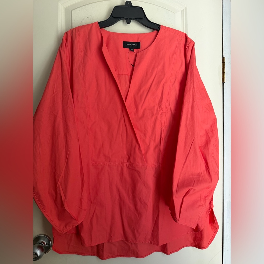 Banana Republic v neck coral Blouse XXL long sleeve cocktail formal party cruise